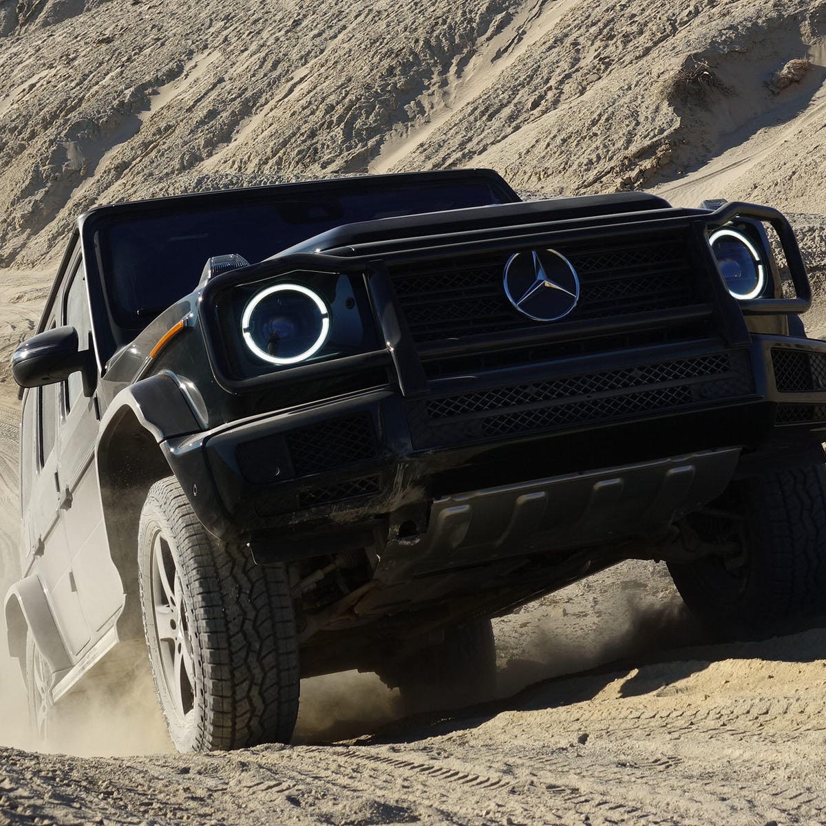 The 2019 Mercedes-Benz G-Class is a total off-road champ - CNET