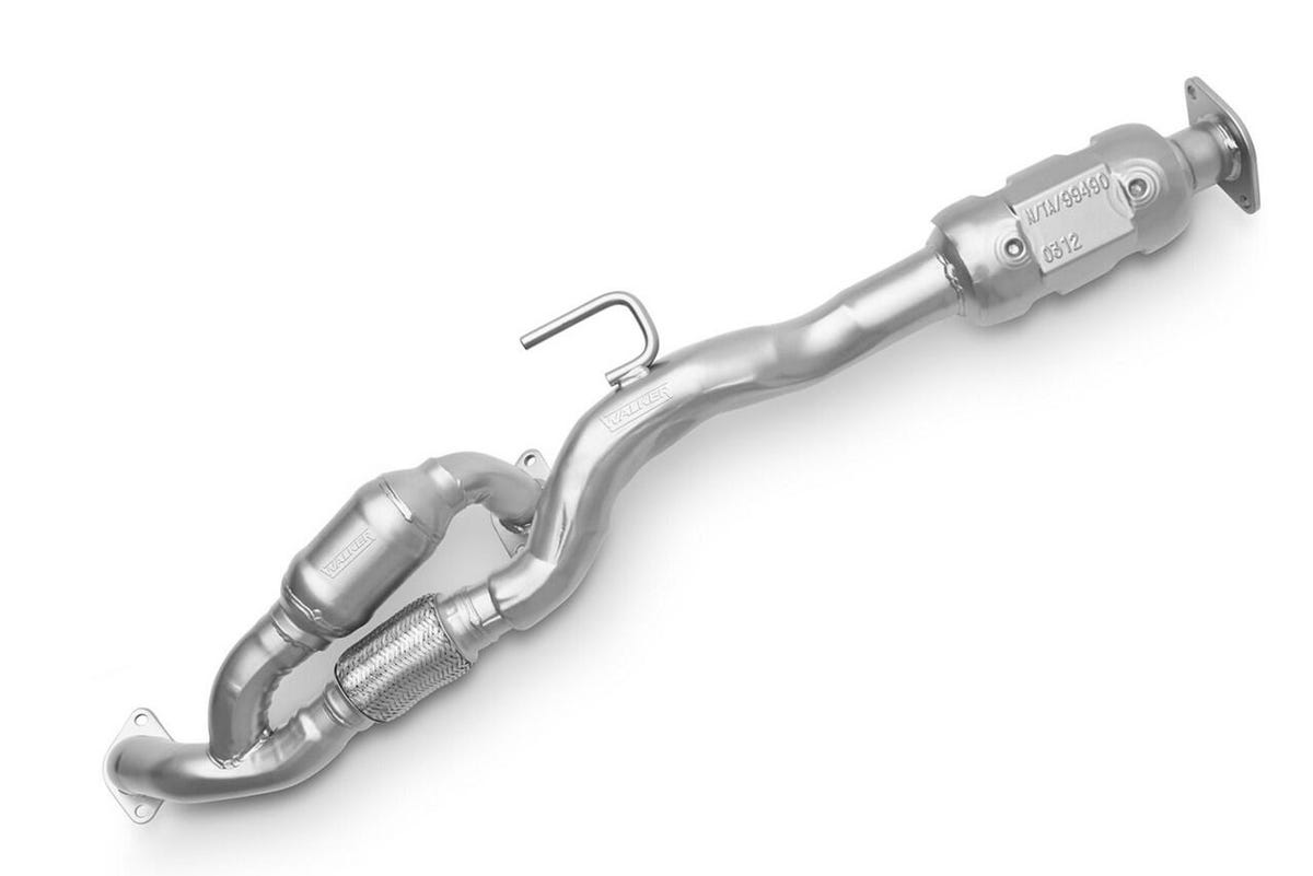 Catalytic converter assembly