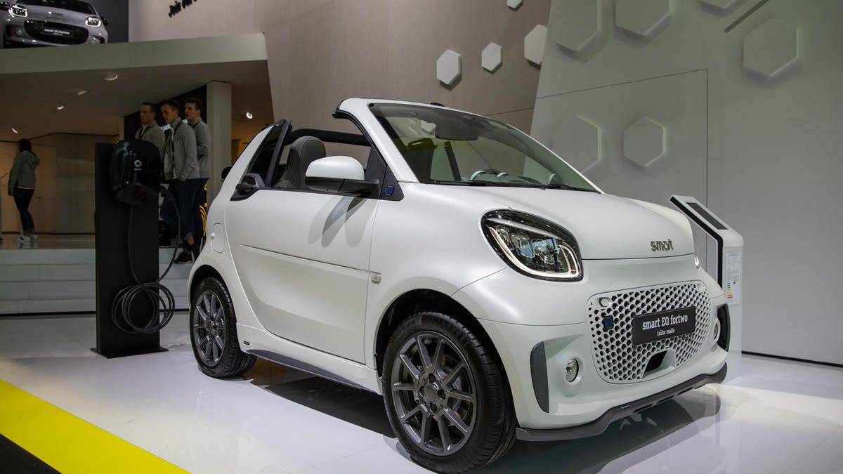 Smart ForTwo, Cabrio and FourFour
