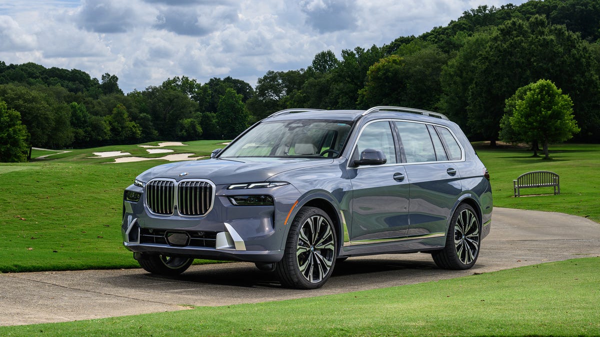 2023 BMW X7: It's What's Inside That Counts - CNET