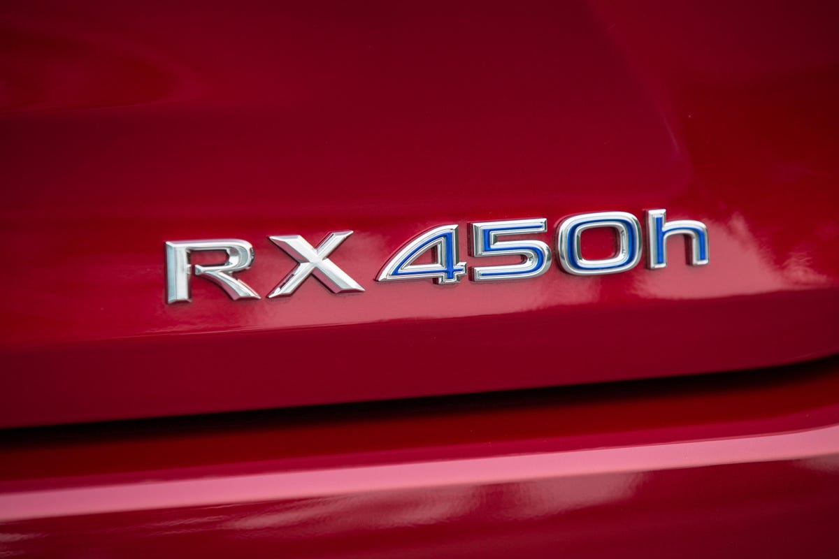 2018-lexus-rx-450h-16