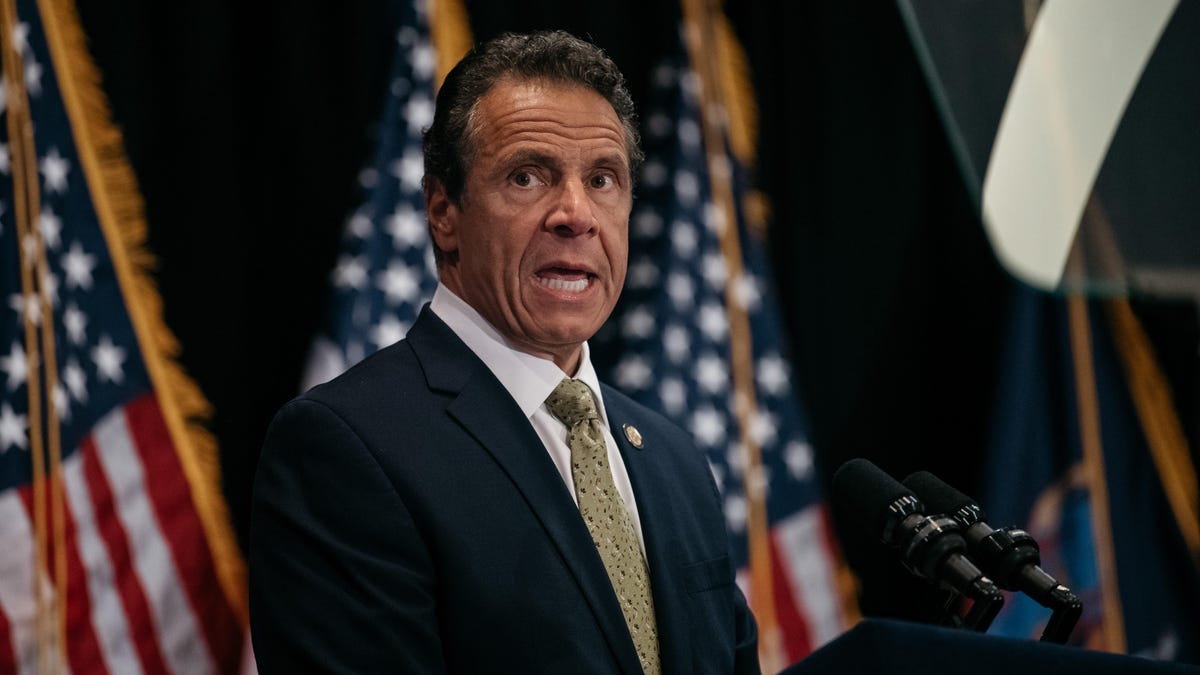 cuomo-gettyimages-1156365215