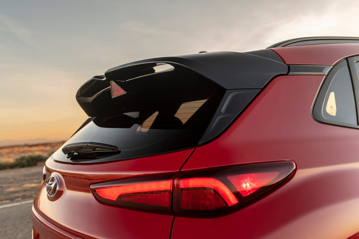 2022 Hyundai Kona N: Hot hatch on stilts - CNET
