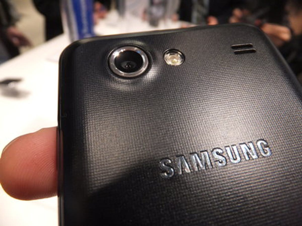 Samsung Galaxy S Advance camera