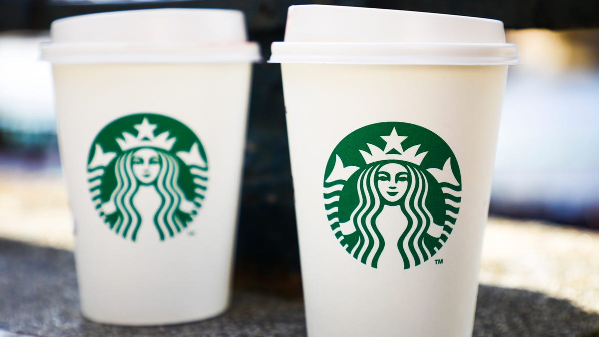 Starbucks Plans to Ditch Disposable Cups by 2025 - CNET