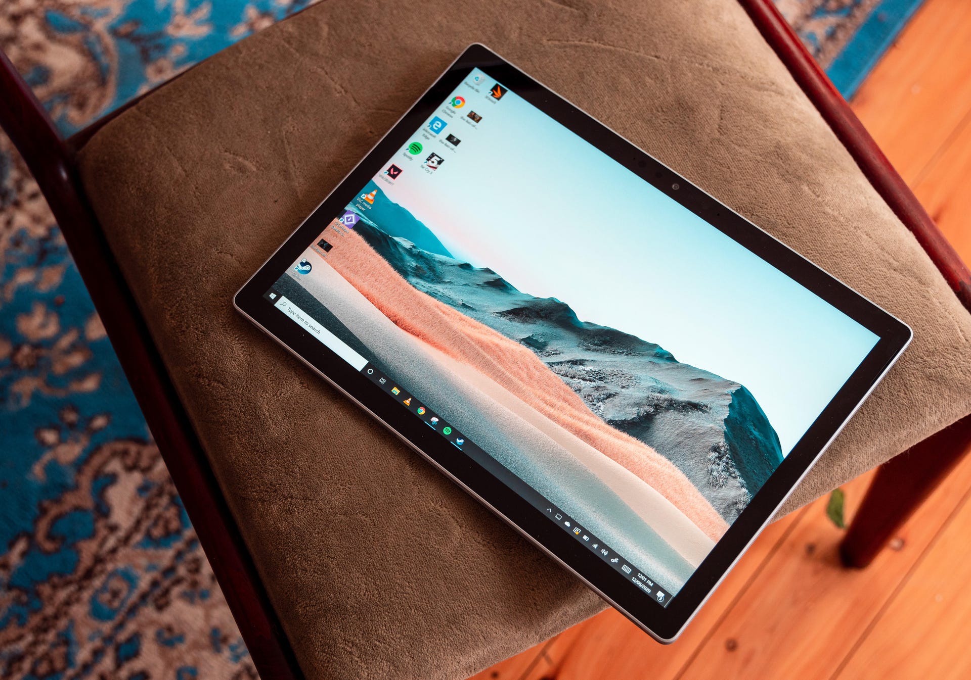 Windows Surface vs. Apple iPad: The 3 Best Pro Tablets of 2023