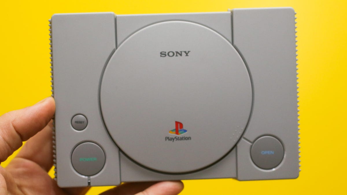 Sony PlayStation review: A fine line between "classic" and "old" -