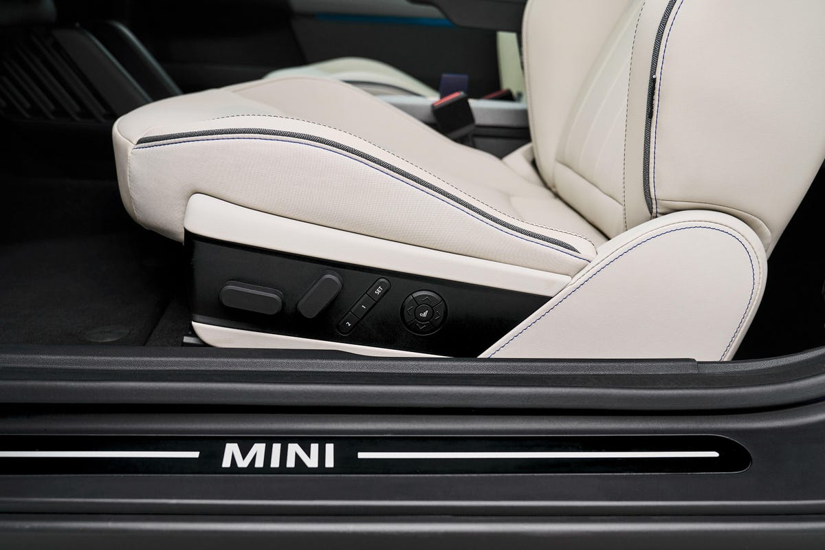 All-new Mini Cooper SE