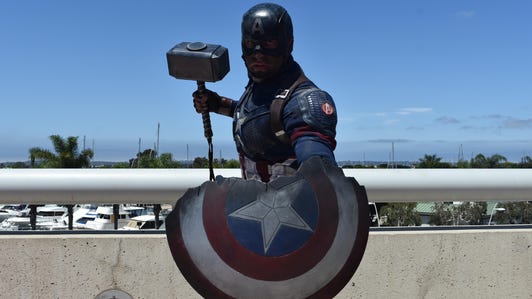 marvel-avengers-sdcc-2019-cosplay-3621