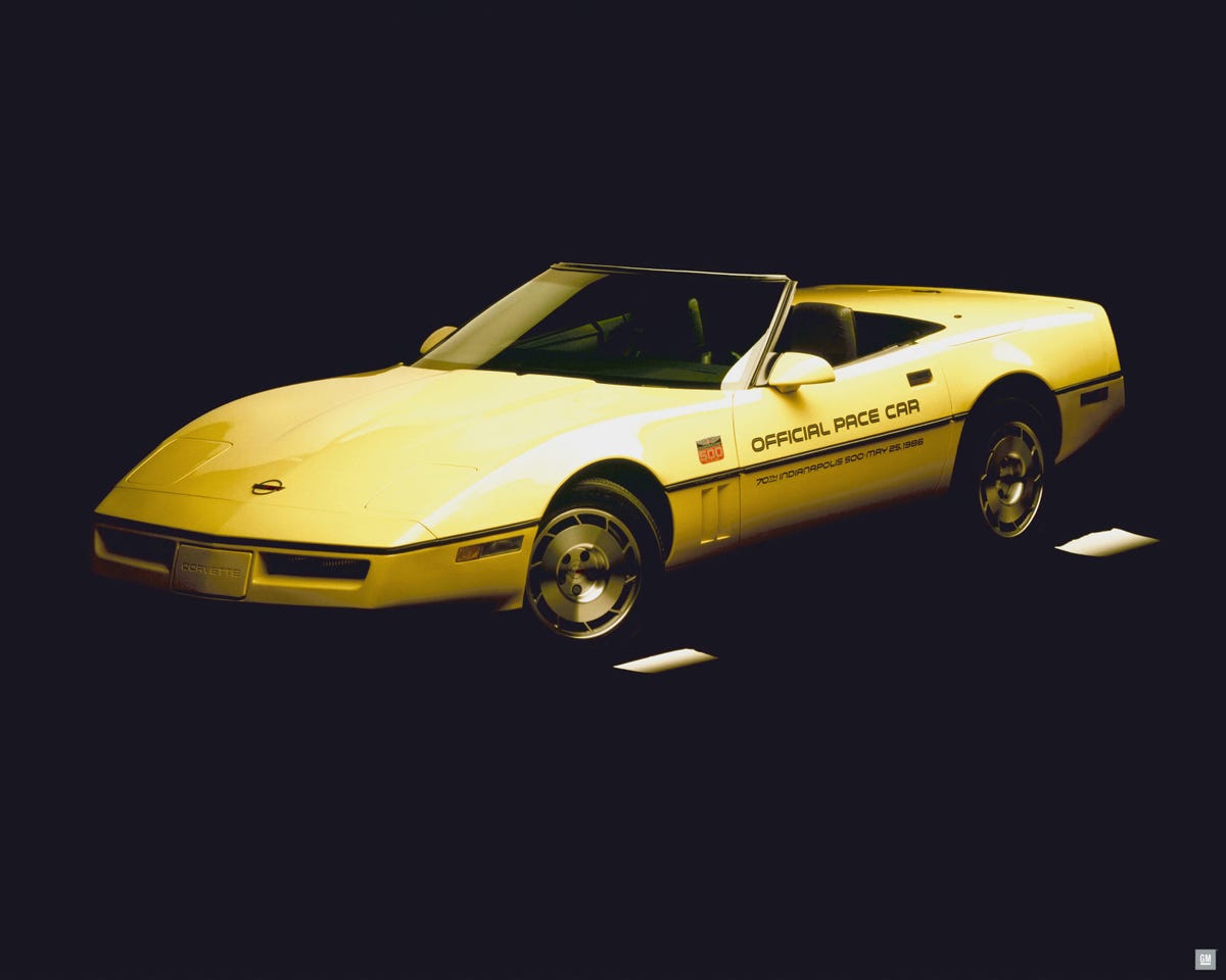 1986-chevrolet-corvette-indianapolis-500-pace-car-1