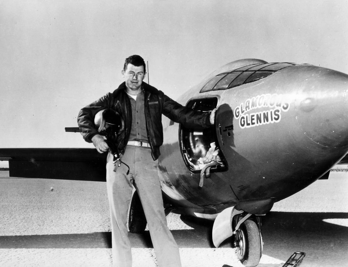 Chuck Yeager and the Bell X-1 "Glamorous Glennis"