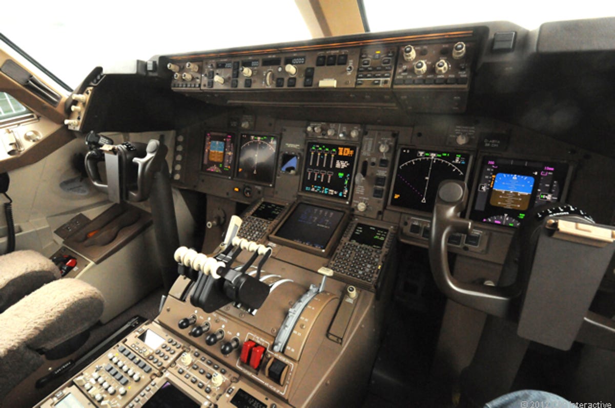 Cockpit_controls.jpg