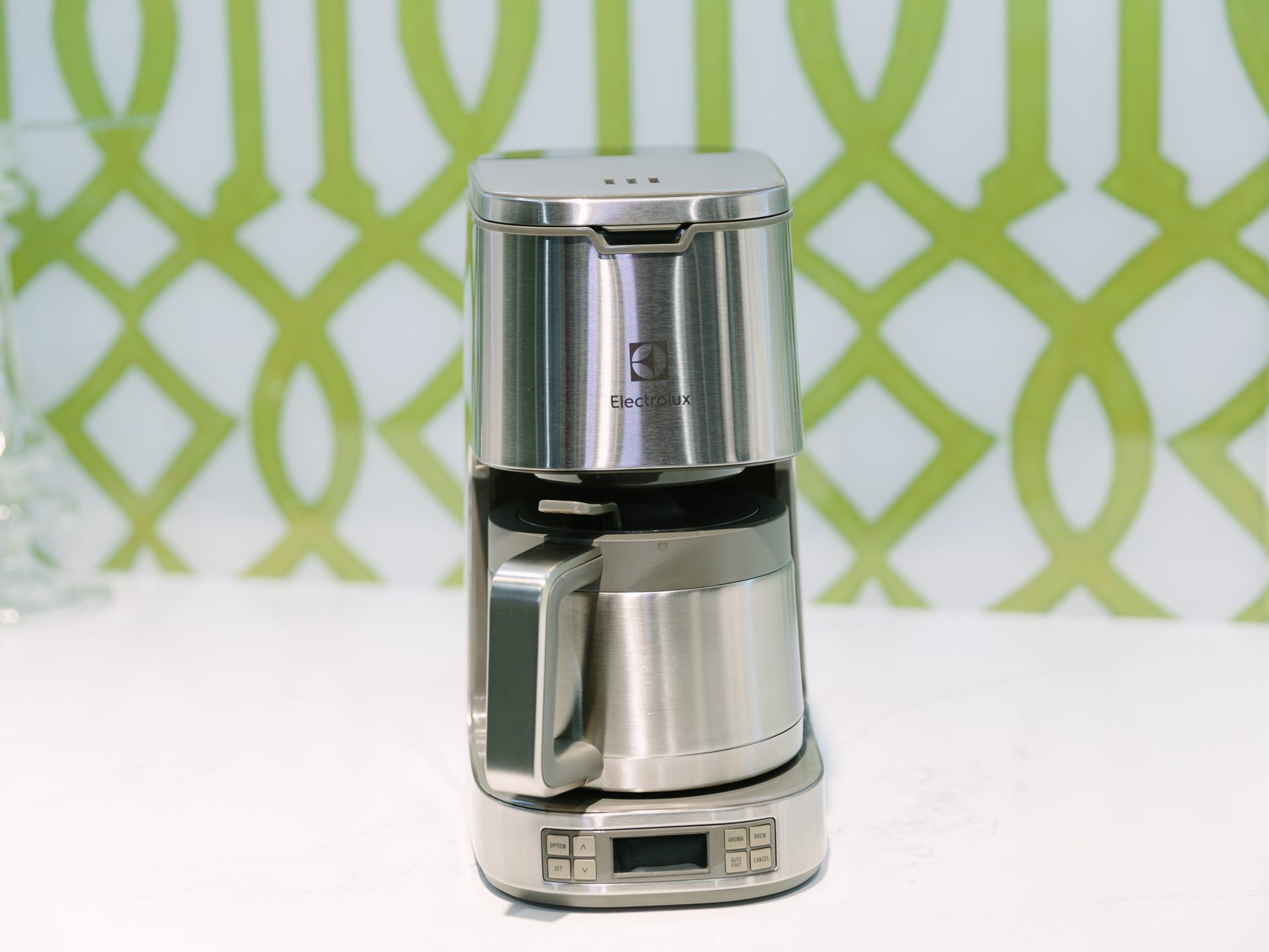 electrolux-expressionist-coffee-maker-1.jpg