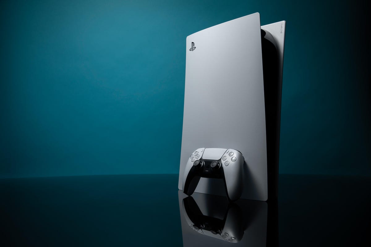 ps5-and-controller-cropped-for-door.png