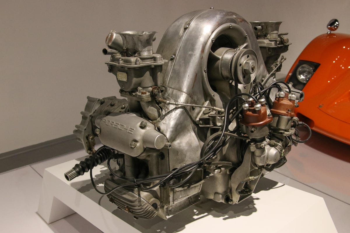petersen-automotive-museum-49-of-60