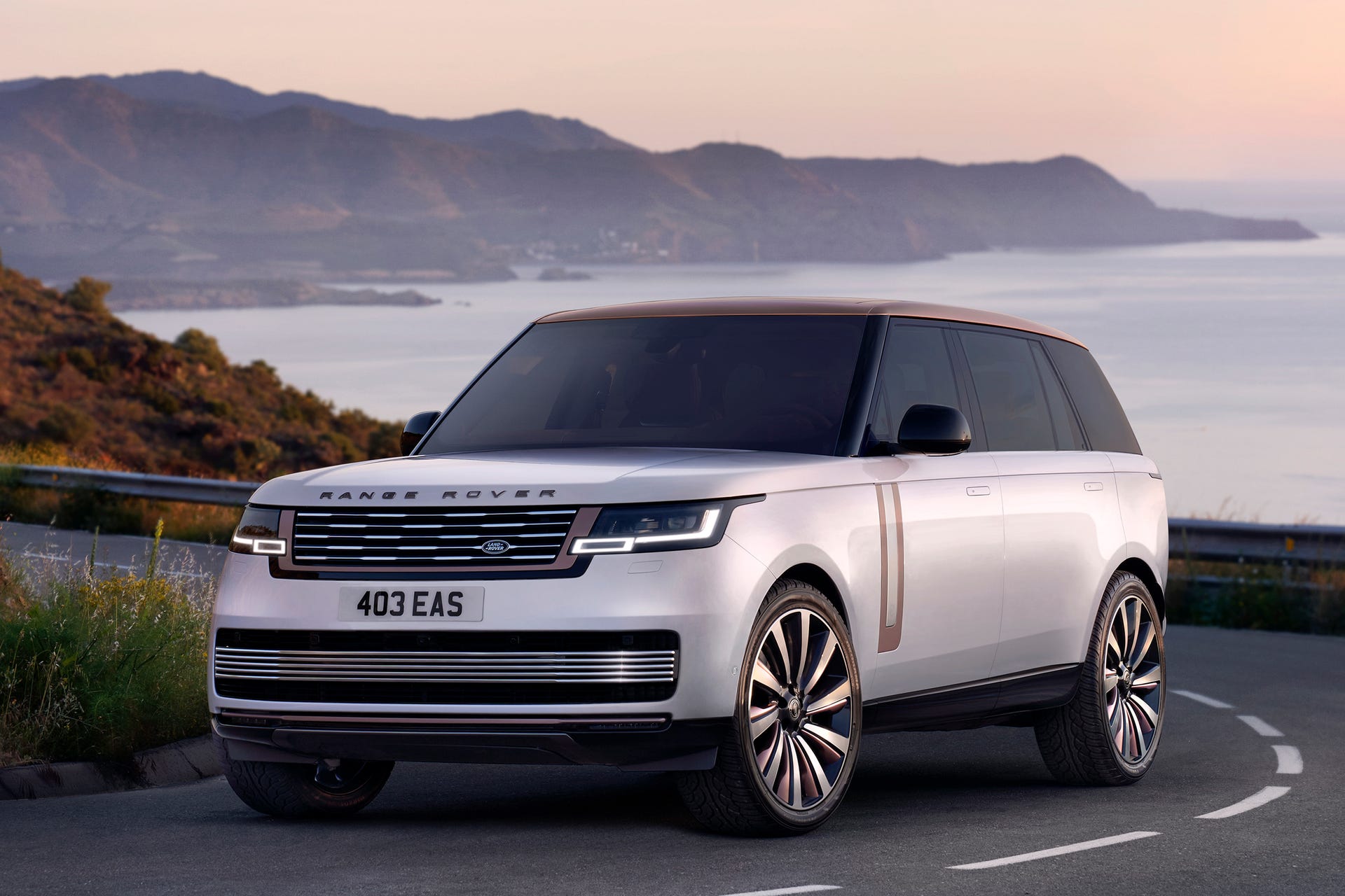 The new Range Rover SV is the future of subtle luxury - CNET