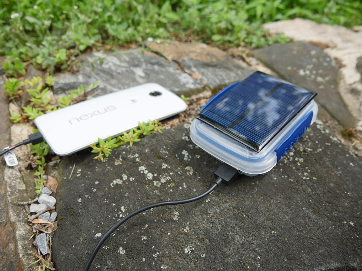 diy-solar-charger.jpg