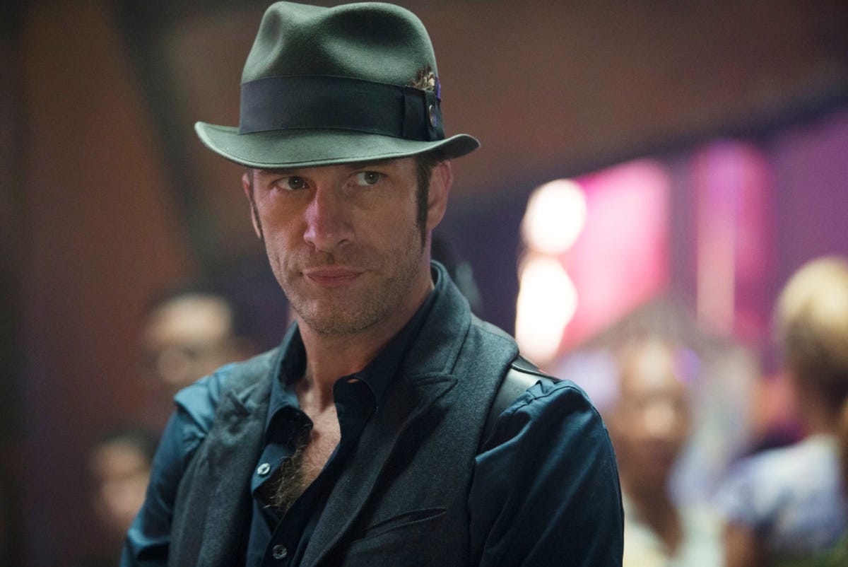Thomas Jane and her hat