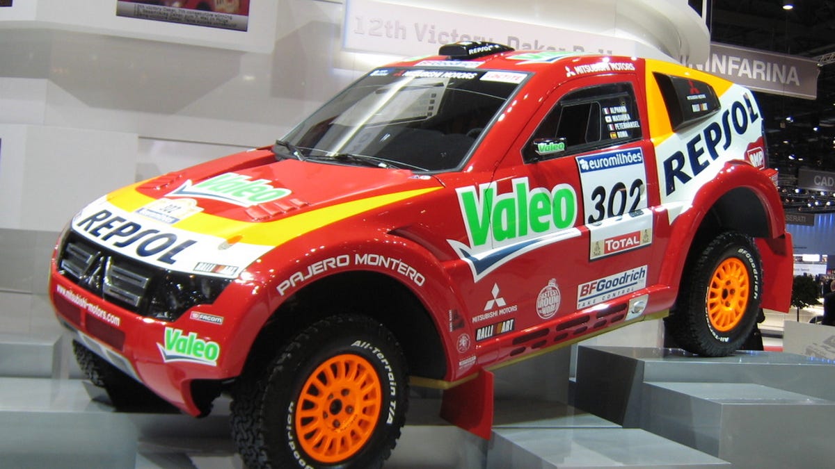 A Mitsubishi Pajero won the Paris-to-Dakar rally.
