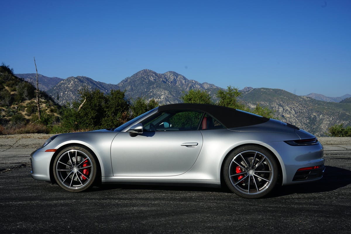 The Porsche 911 Cabriolet is a driver's car your passenger will love, too -  CNET