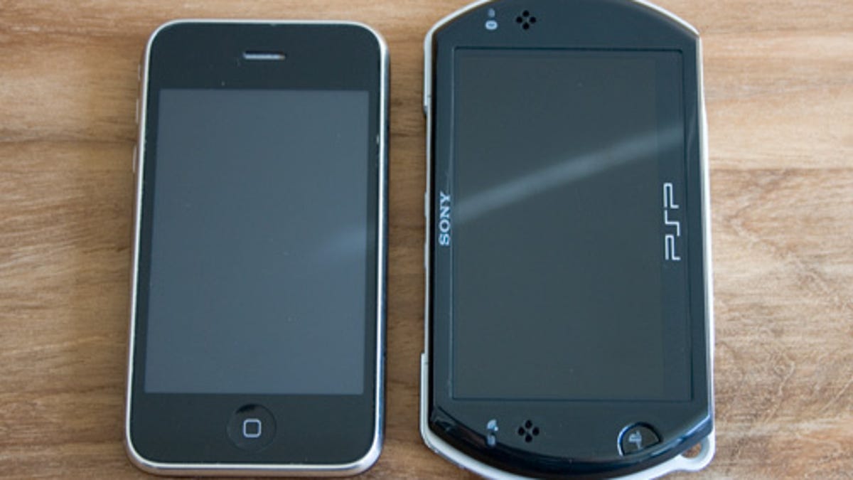 PSP next to iPhone