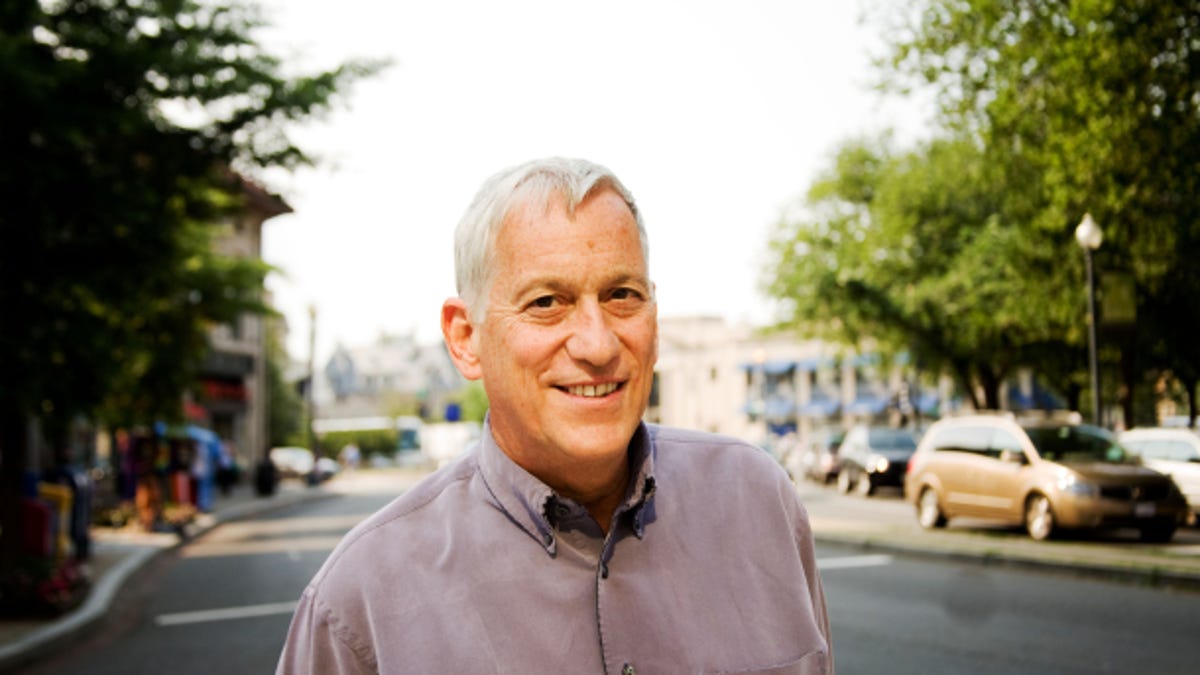 Steve Jobs biographer Walter Isaacson won't have to show up in court.