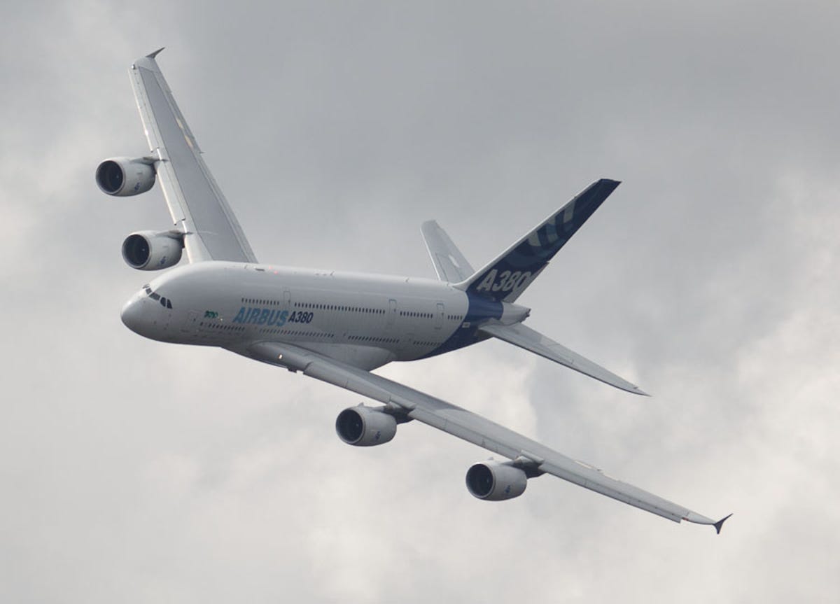 Airbus_A380-5.jpg
