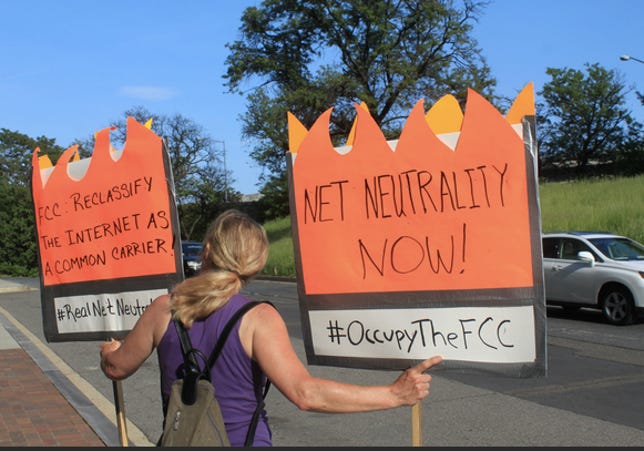 net-neutrality-protest-reclassify-broadband.png