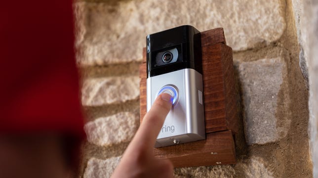 Turbulentie Blauwdruk Beweegt niet Ring Video Doorbell 4 Review: Minor Upgrades to an Already Decent Device -  CNET