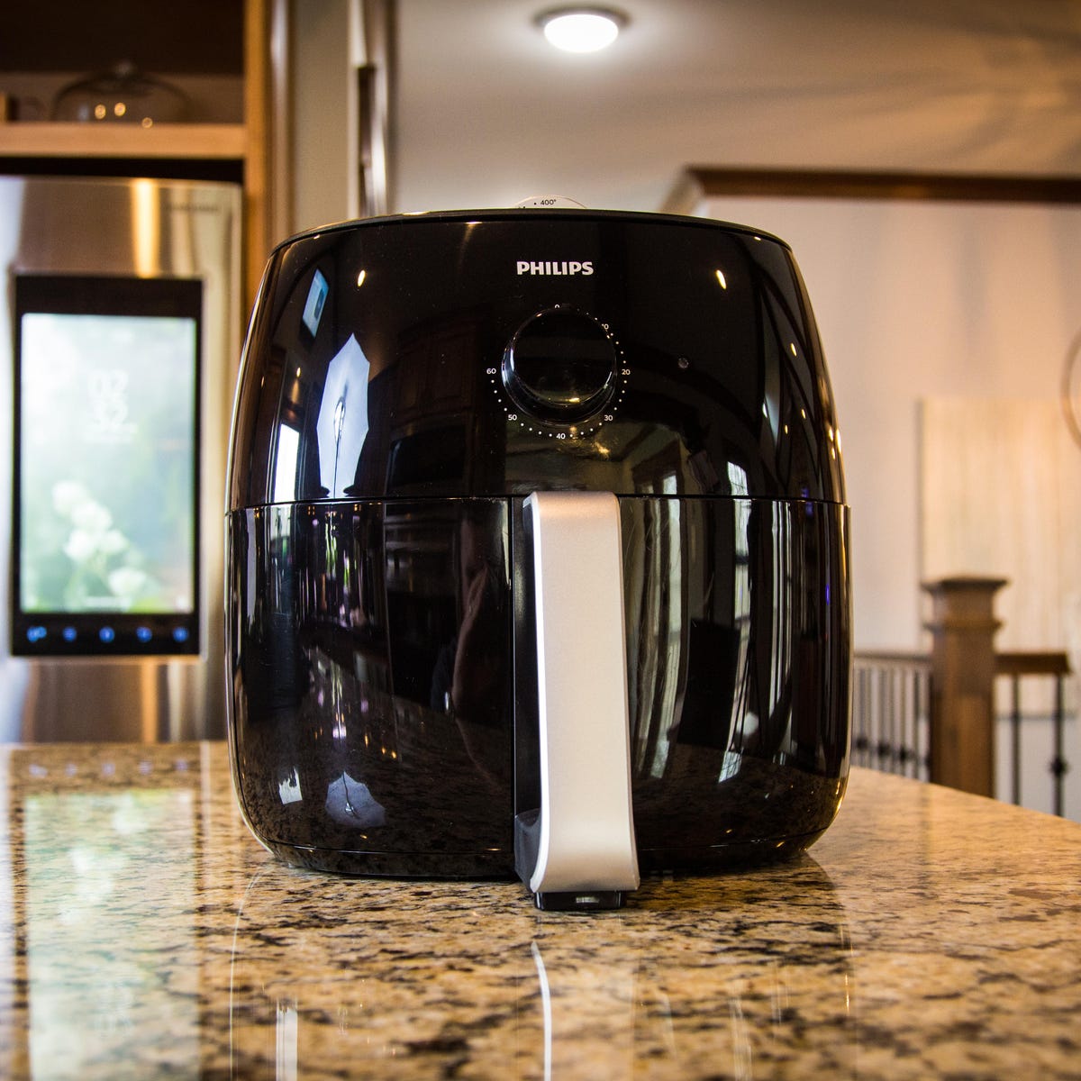 Philips Airfryer XXL review: portions can't redeem this fryer - CNET