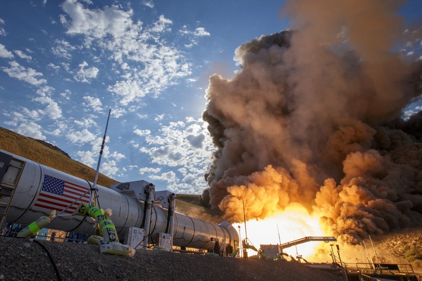 NASA's successful rocket booster test gets us one step closer to Mars (Tomorrow Daily 385)