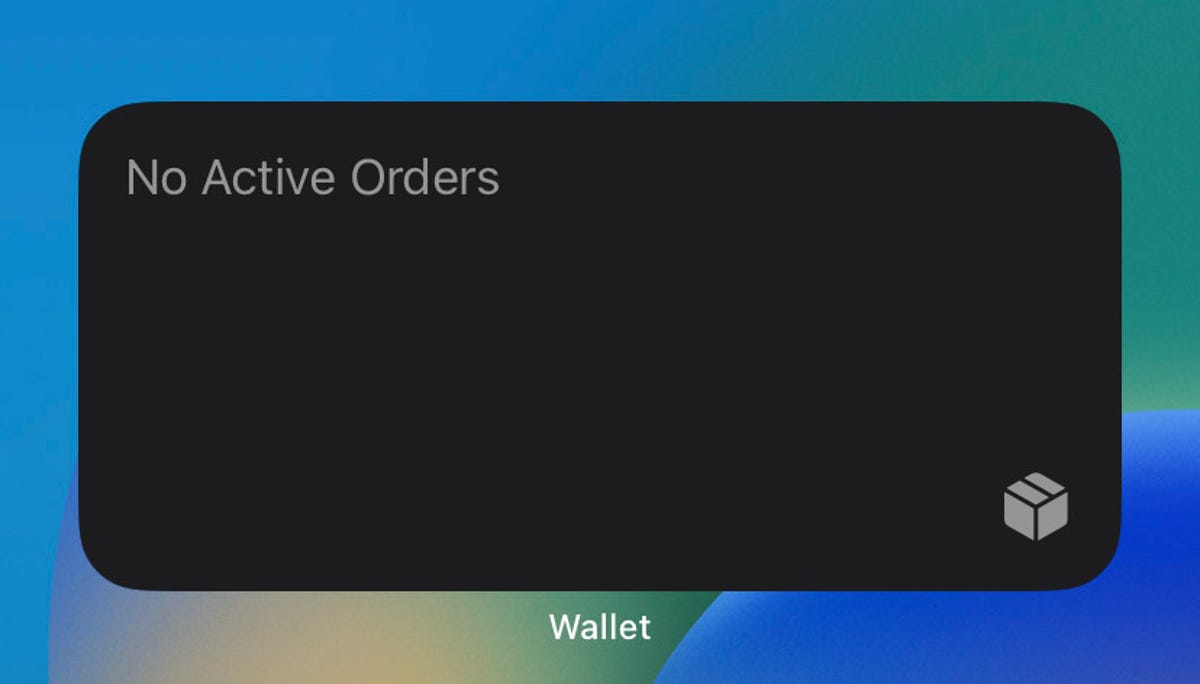 No active orders are displayed in the Apple Wallet widget