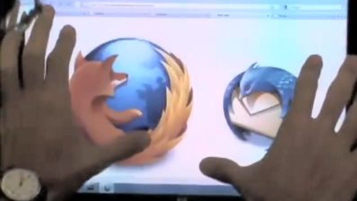 In this screenshot from Gomes' video, the programmer shrinks and enlarges icons using a multitouch interface for an application running within Firefox.