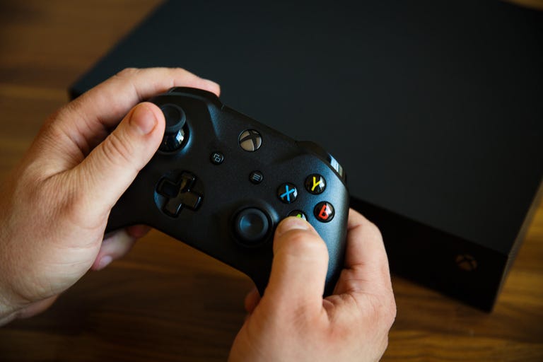 uitsterven Leraren dag Hijgend Microsoft Xbox One X review: It's the most powerful console you can buy.  But is that enough? - CNET