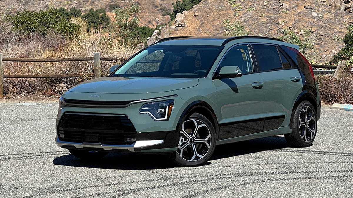 2023 Kia Niro First Drive Review: Style and Substance - CNET