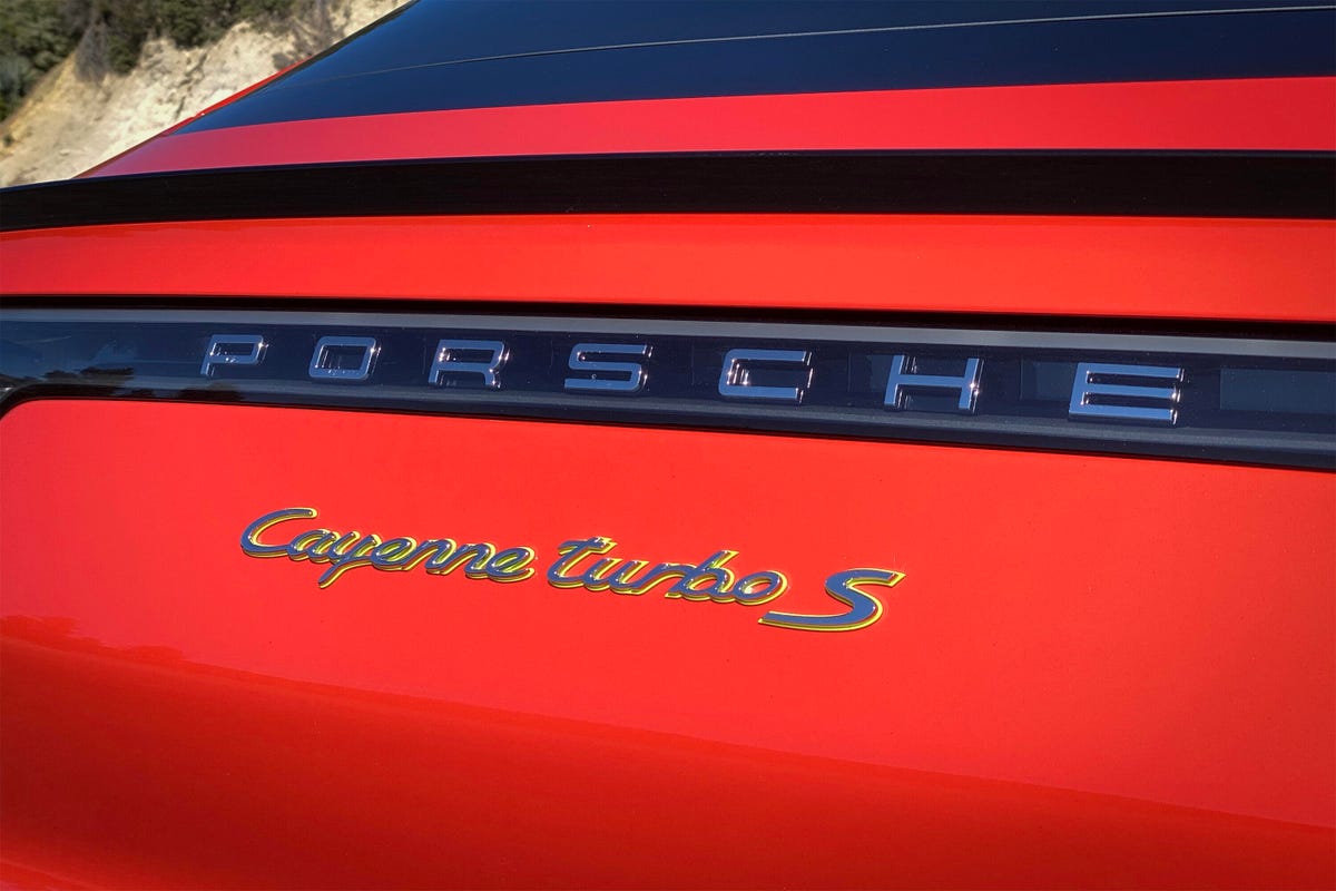 2020 Porsche Cayenne Turbo S E-Hybrid Coupe