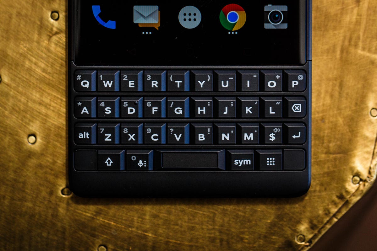 blackberry-key2-8803-001