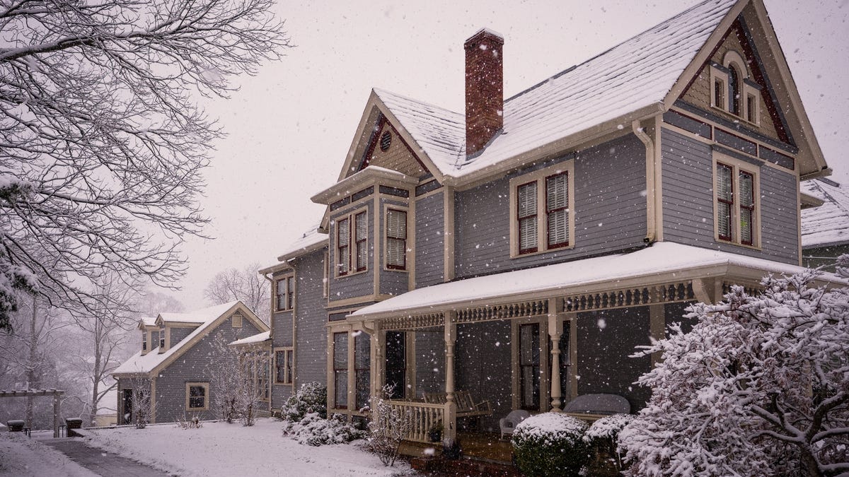 A house on a snowy day.