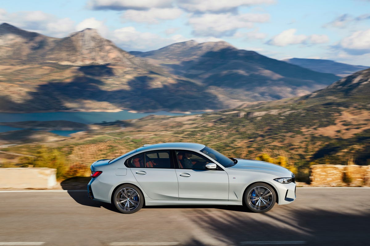 2023 BMW 3 Series Sedan