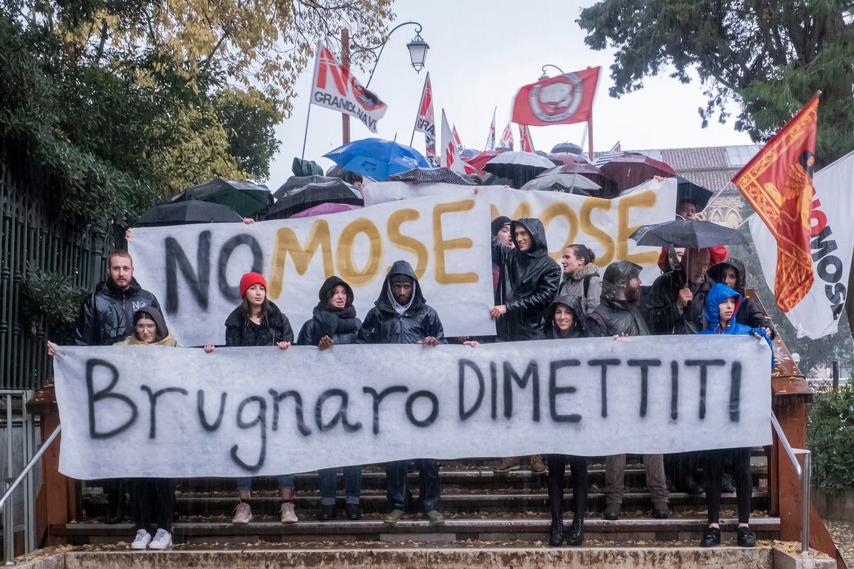 Protest against Venice's MOSE project