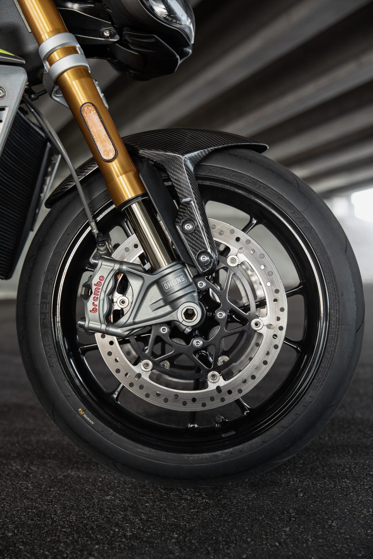 speed-triple-1200-rs-brembo-stylema-calipers