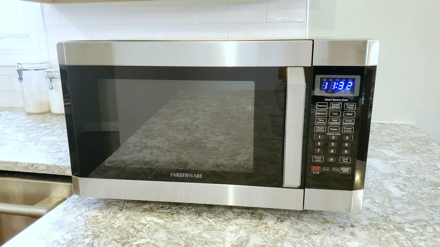The 4 Best Countertop Microwaves of 2023