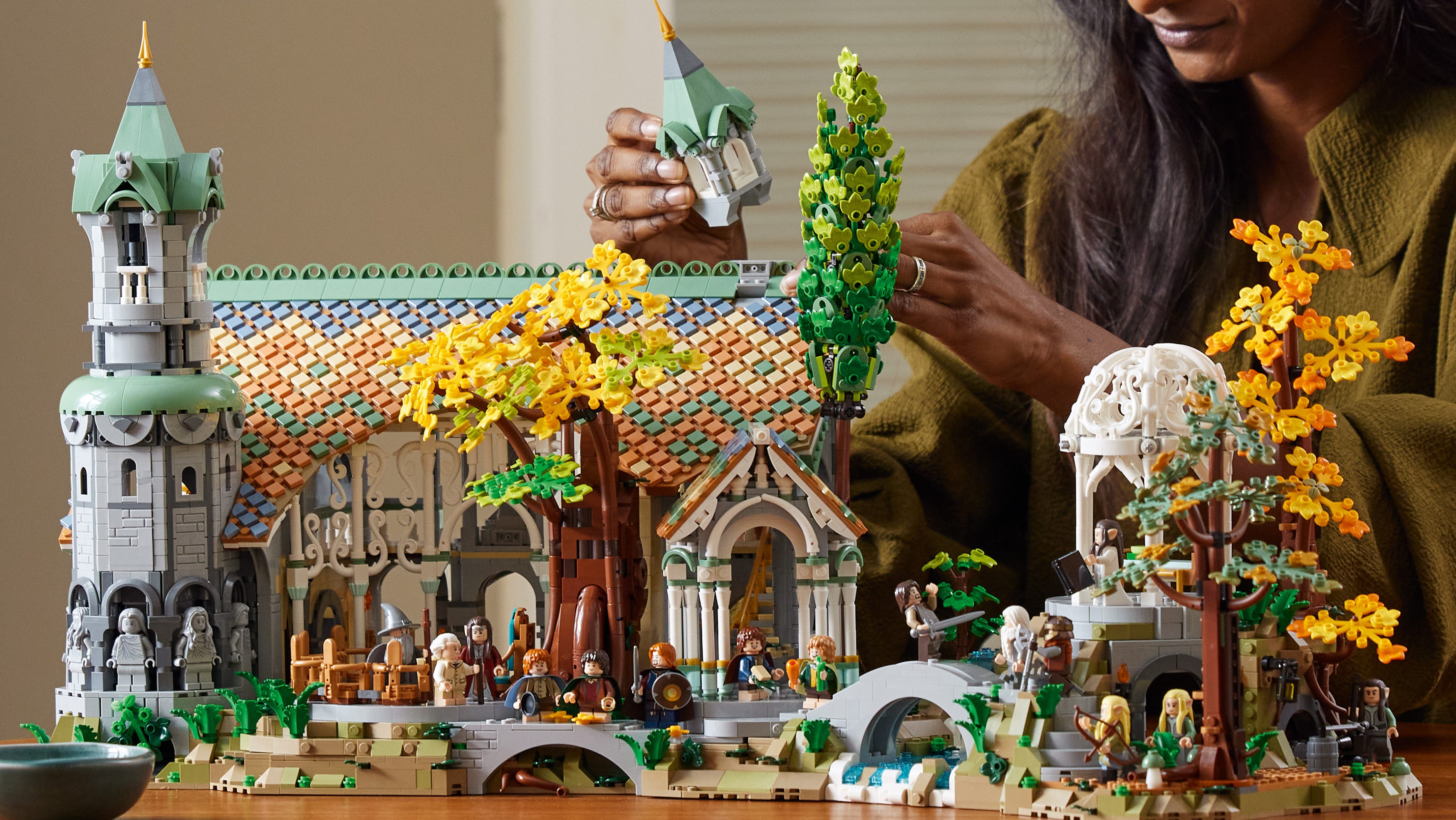 Lego 'Lord of the Rings' Rivendell Set With 6,167-Pieces Is Insanely Detailed - CNET