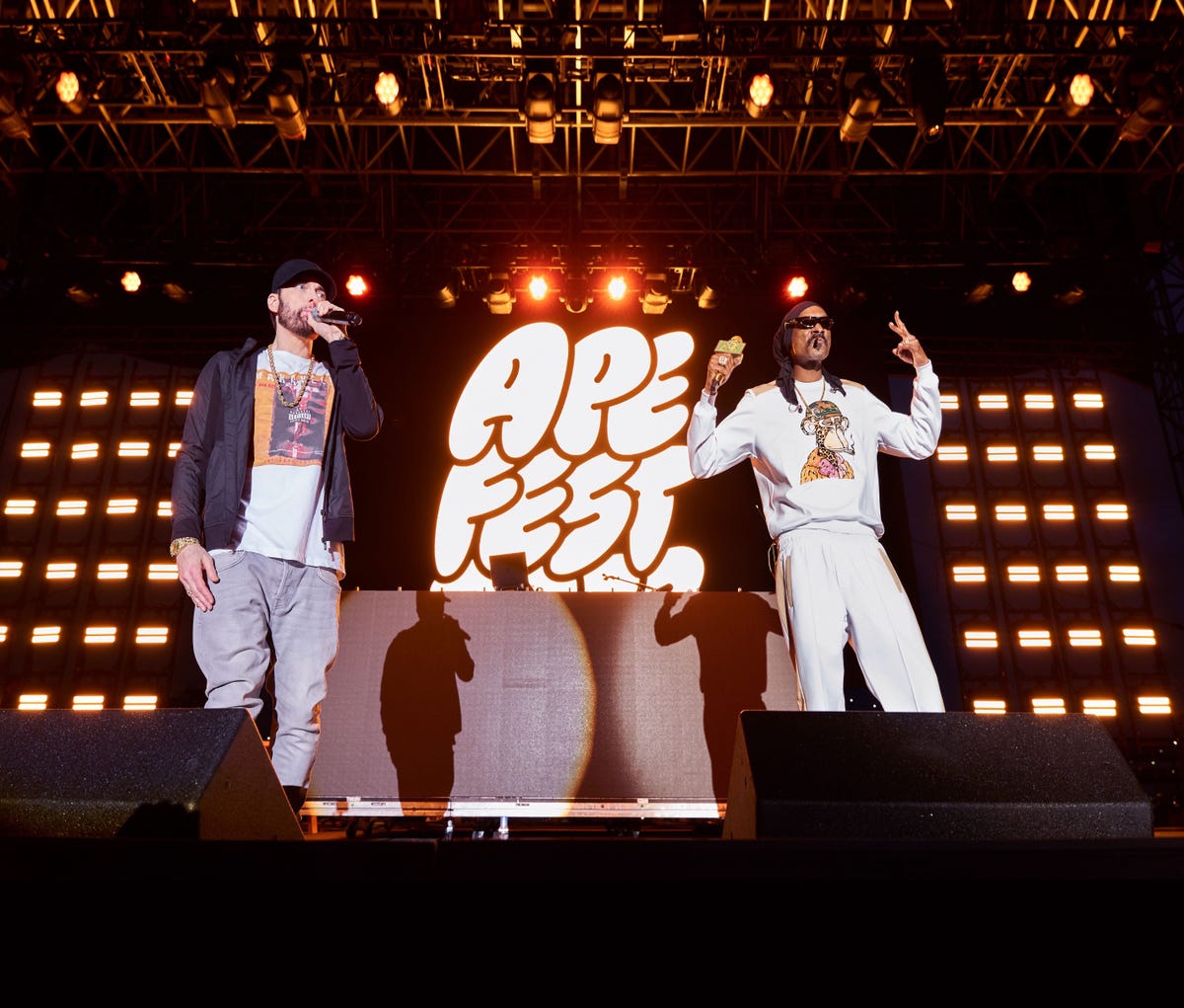 Eminem and Snoop Dogg performing at Ape Fest 2022.