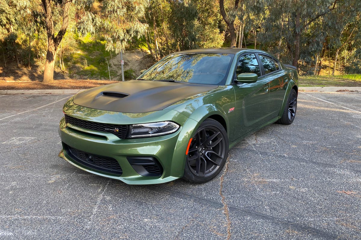 2020 Dodge Charger Scat Pack Widebody is a mean, green machine - CNET