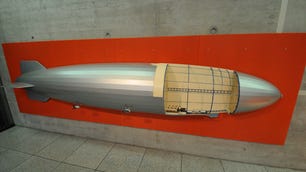 Hindenburg_model_showing_inside.jpg