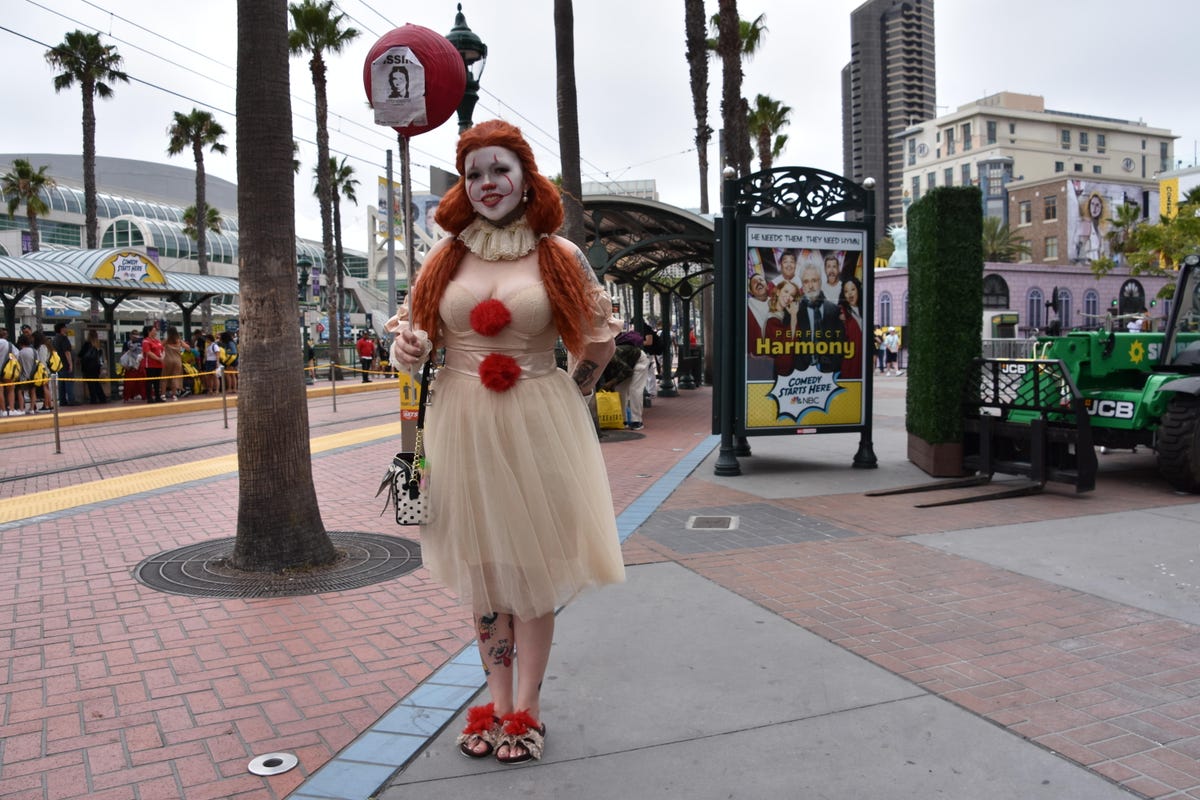 cosplay-sdcc-2019-it-pennywise