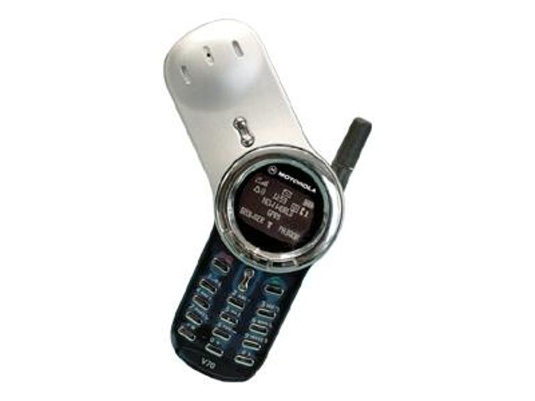 motorola-v70-cellular-phone-gsm-t-mobile.psd