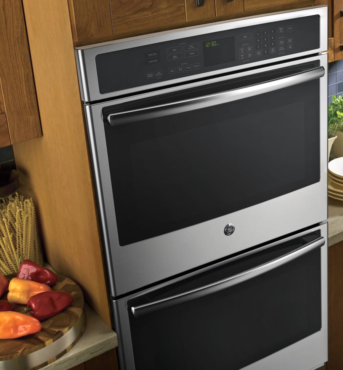 wi-fi-enabled-wall-oven-1.jpg