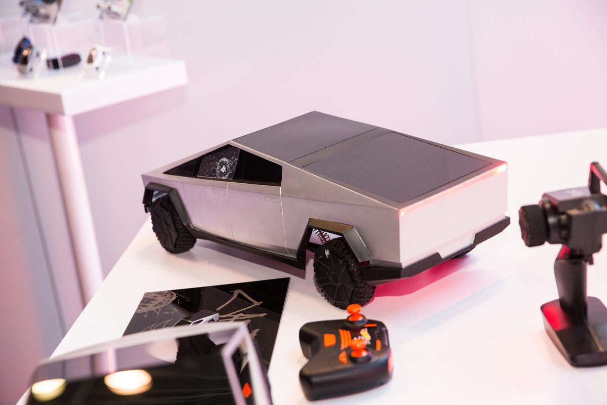 Hot Wheels Mattel Tesla Cybertruck Toy Fair 2020